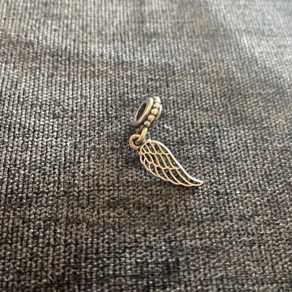 Authentic Pandora charm-retired - Picture 4 of 4